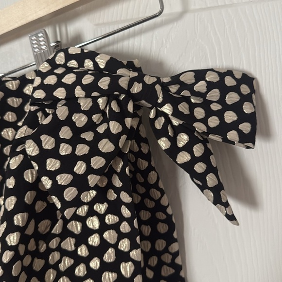 Chic Black and Gold Polka Dot Skirt faux wrap with bow jcrew size 2 - Picture 3 of 4